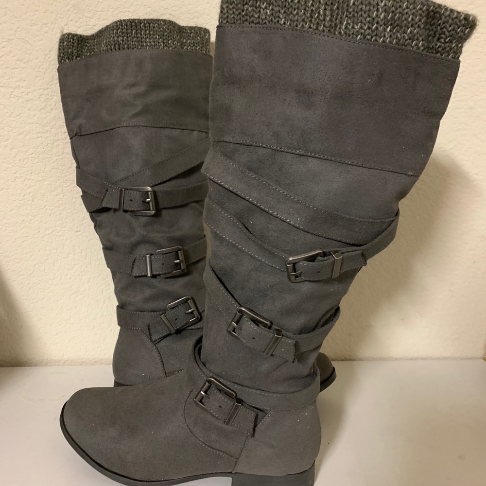 Brand new Gray Knee high boot